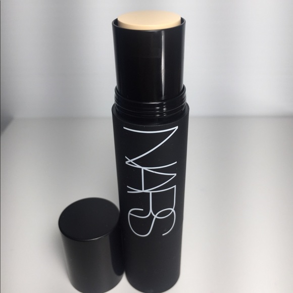NARS Matte Foundation Stick: Siberia - Picture 1 of 3